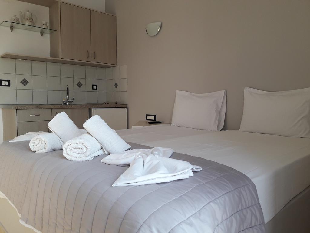 Katefiani Villas Perissa  Bagian luar foto