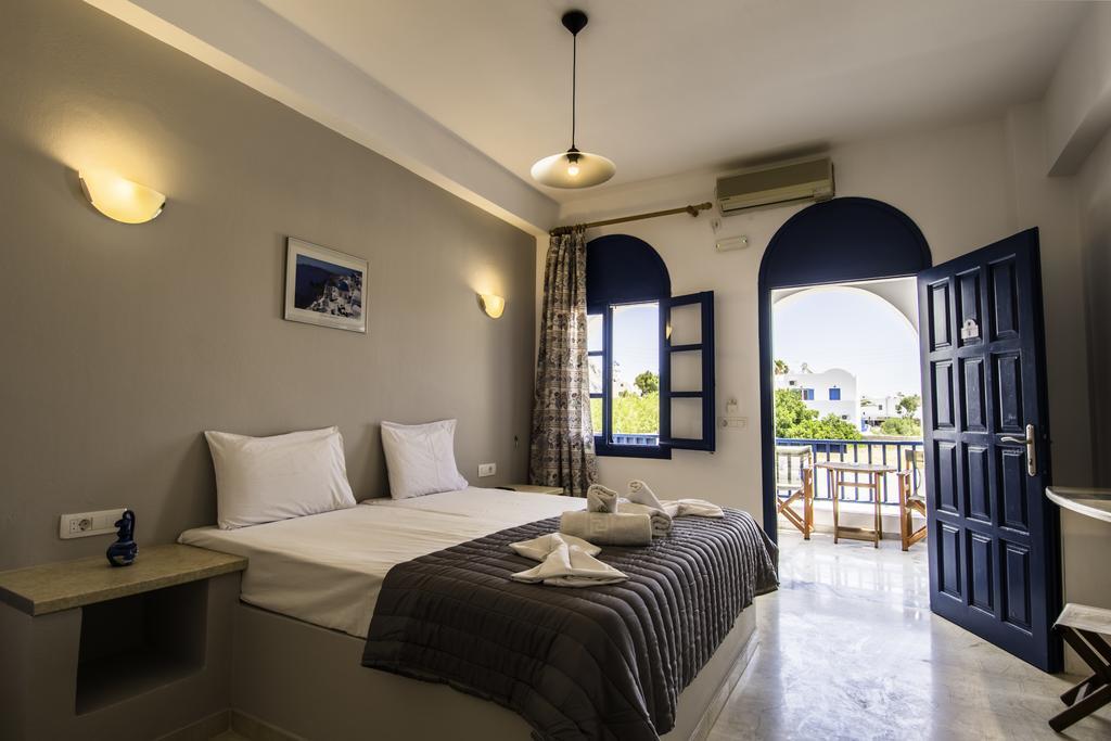 Katefiani Villas Perissa  Bagian luar foto